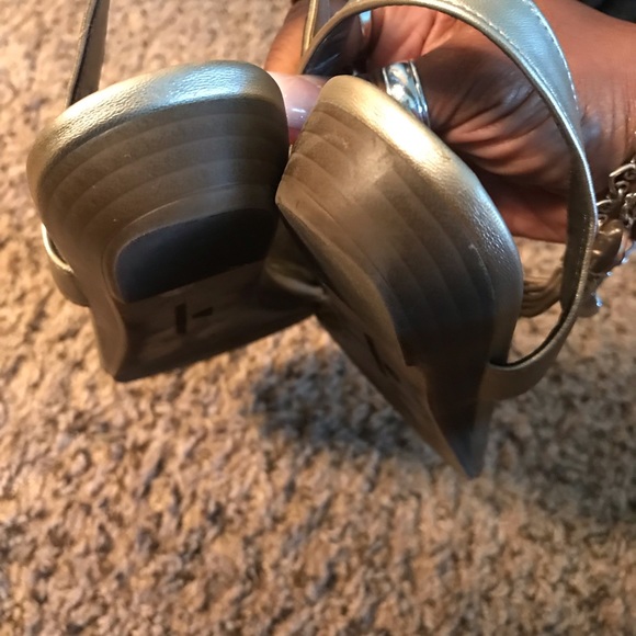 Sandals - Picture 4 of 7